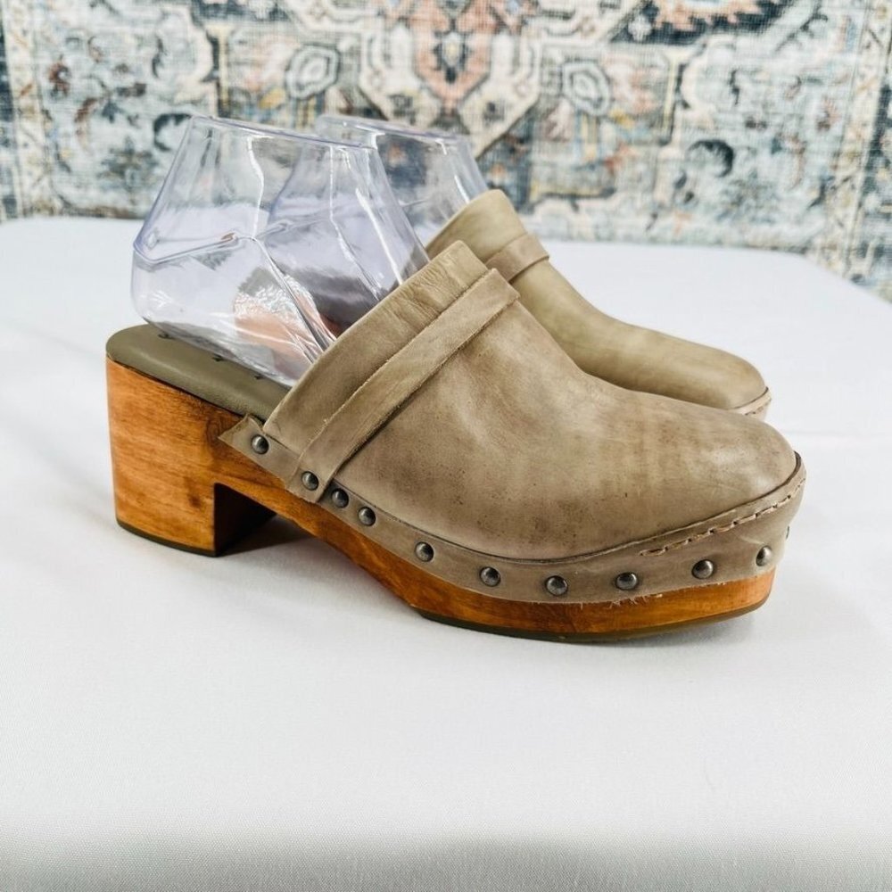 Free People Calabasas Leather Studded Clogs Grey Size 40 US 9.5 Wood Block Heel